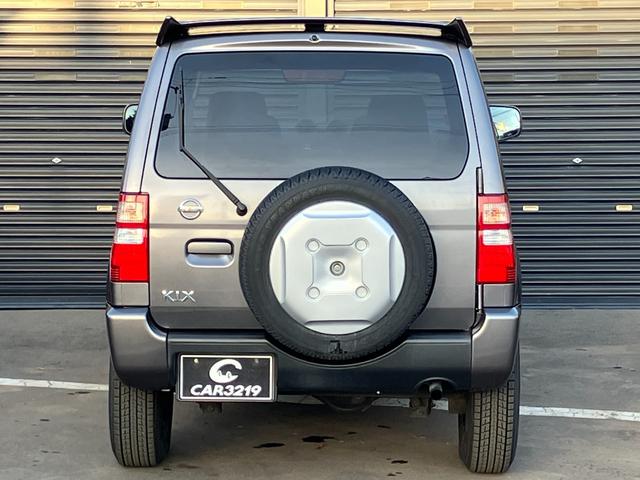 キックス RX 4WD 夏冬タイヤ AT 運転席シートヒーター 切換4WD 電動格納ミラー フォグランプ キーレス(9枚目)