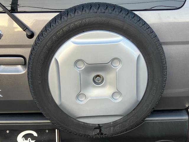 キックス RX 4WD 夏冬タイヤ AT 運転席シートヒーター 切換4WD 電動格納ミラー フォグランプ キーレス(12枚目)