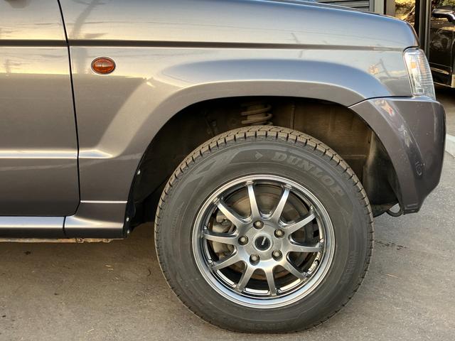 キックス RX 4WD 夏冬タイヤ AT 運転席シートヒーター 切換4WD 電動格納ミラー フォグランプ キーレス(16枚目)