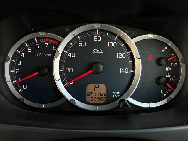 キックス RX 4WD 夏冬タイヤ AT 運転席シートヒーター 切換4WD 電動格納ミラー フォグランプ キーレス(27枚目)