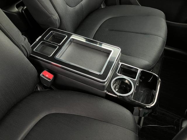 ビアンテ 20C 4WD 両側パワースライドドア 夏冬タイヤ エンジンスターター 純正ナビ 地デジTV バックカメラ HIDヘッドランプ 後席サイドリフトアップシート ドライブレコーダー ETC(25枚目)