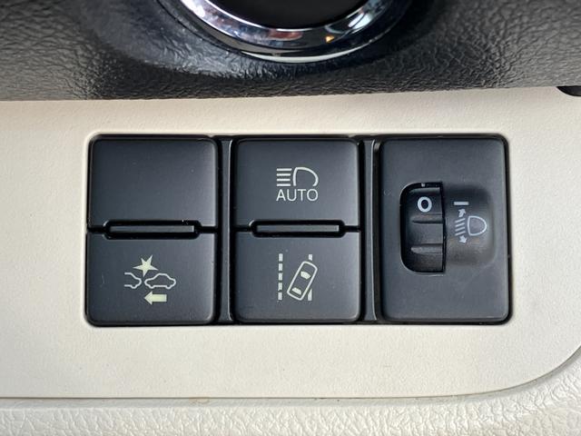 シエンタ Ｘ　４ＷＤ　本州仕入れ　パワースライドドア　セーフティセンスＣ　純正ナビ　地デジＴＶ　バックカメラ　スマートキー　プッシュスタート　ＥＴＣ　夏冬タイヤ（6枚目）