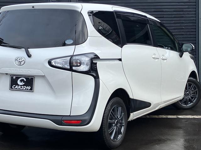 シエンタ Ｘ　４ＷＤ　本州仕入れ　パワースライドドア　セーフティセンスＣ　純正ナビ　地デジＴＶ　バックカメラ　スマートキー　プッシュスタート　ＥＴＣ　夏冬タイヤ（11枚目）