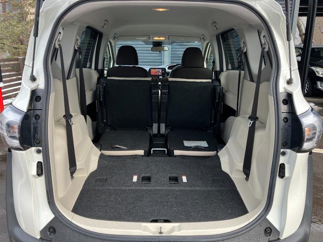 シエンタ Ｘ　４ＷＤ　本州仕入れ　パワースライドドア　セーフティセンスＣ　純正ナビ　地デジＴＶ　バックカメラ　スマートキー　プッシュスタート　ＥＴＣ　夏冬タイヤ（32枚目）