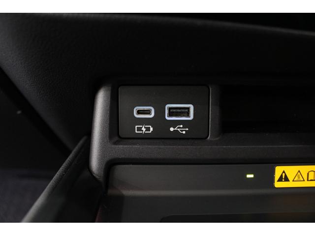 ＮＸ ＮＸ３５０ｈ　Ｆスポーツ　全方位カメラ　純正１４インチナビ　三眼ＬＥＤヘッドライト　パノラマルーフ　ＡＣ１００Ｖ１５００Ｗ給電　デジタルインナーミラー　ブラインドスポットモニター　おくだけ充電　パーキングアシスト　寒冷地仕様（38枚目）