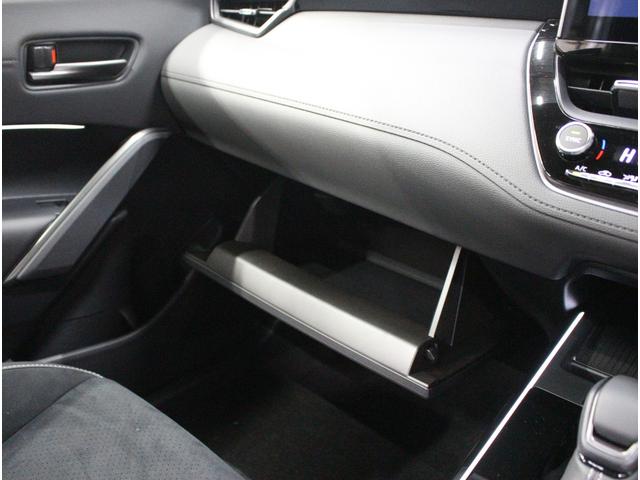 カローラクロス ＧＲスポーツ　寒冷地仕様車♪ムーンルーフ♪ＡＣ１００Ｖ１５００Ｗ付き♪１０．５インチディスプレイオーディオ♪パーキングアシスト♪トヨタ純正ドラレコ前後付き♪ステアリング革巻き♪全方位カメラ♪シートヒーター♪ＢＳＭ♪（38枚目）