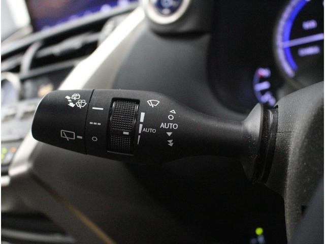 ＮＸ ＮＸ３００ｈ　Ｉパッケージ　３眼ヘッドライト♪パノラマルーフ♪後期型♪マークレビンソン♪ＢＳＭ♪オートマチックハイビーム♪ハンドルヒーター♪シートヒーター・エアコン♪パワーバックドア♪アクティブサウンドコントロール♪ＥＴＣ（30枚目）