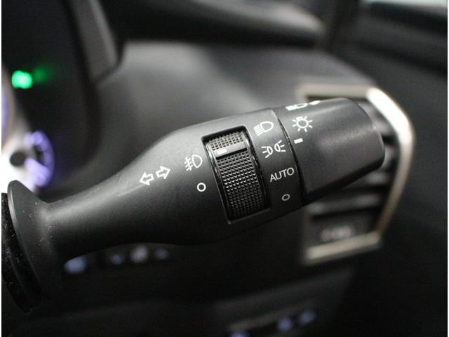 ＮＸ ＮＸ３００ｈ　Ｉパッケージ　３眼ヘッドライト♪パノラマルーフ♪後期型♪マークレビンソン♪ＢＳＭ♪オートマチックハイビーム♪ハンドルヒーター♪シートヒーター・エアコン♪パワーバックドア♪アクティブサウンドコントロール♪ＥＴＣ（31枚目）