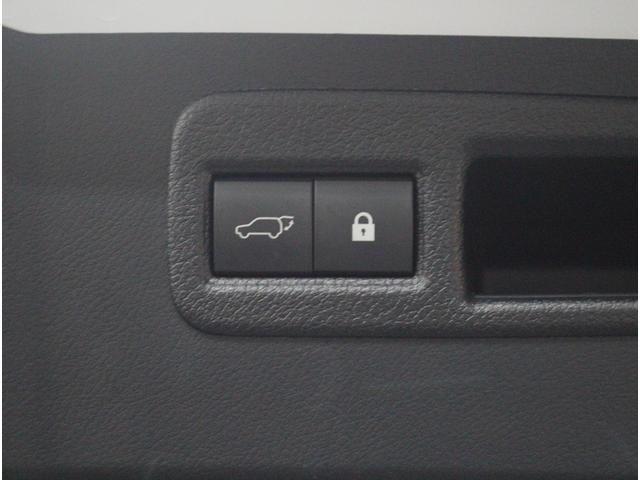 ＮＸ ＮＸ３００ｈ　Ｉパッケージ　３眼ヘッドライト♪パノラマルーフ♪後期型♪マークレビンソン♪ＢＳＭ♪オートマチックハイビーム♪ハンドルヒーター♪シートヒーター・エアコン♪パワーバックドア♪アクティブサウンドコントロール♪ＥＴＣ（42枚目）