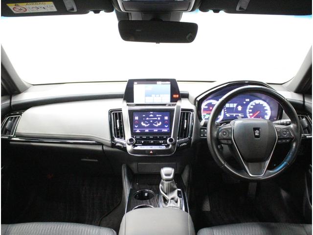 クラウンハイブリッド Ｓ　Ｃパッケージ　Ｆｏｕｒ　寒冷地仕様♪パノラミックビューモニター♪ＡＣ１００Ｖ♪インテリジェントパーキングアシスト♪インテリジェントクリアランスソナー♪オートマチックハイビーム♪レーダクルコン♪ＥＴＣ♪（14枚目）