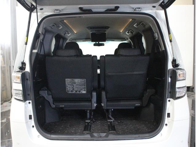 ヴェルファイアハイブリッド ＺＲ　純正９インチナビＴＶ♪純正フリップダウンモニター♪バックカメラ♪クルーズコントロール♪クリアランスソナー♪パワーシート♪パワーバックドア♪ナノイー搭載♪ビルトインＥＴＣ♪（19枚目）