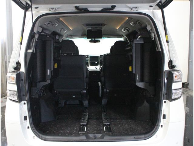 ヴェルファイアハイブリッド ＺＲ　純正９インチナビＴＶ♪純正フリップダウンモニター♪バックカメラ♪クルーズコントロール♪クリアランスソナー♪パワーシート♪パワーバックドア♪ナノイー搭載♪ビルトインＥＴＣ♪（20枚目）