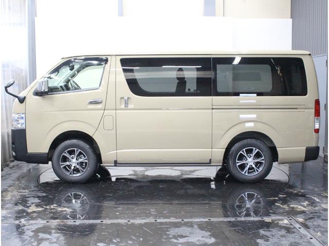 ハイエースバン ロングスーパーＧＬ　寒冷地仕様車♪デジタルインナーミラー♪両側パワースライドドア♪プッシュスタート♪スマートキー♪ＬＥＤライト♪全方位カメラ♪リアエアコン・ヒーター付き♪ＡＣ１００Ｖ♪クリアランスソナー♪２０ｔｈ記念車（5枚目）