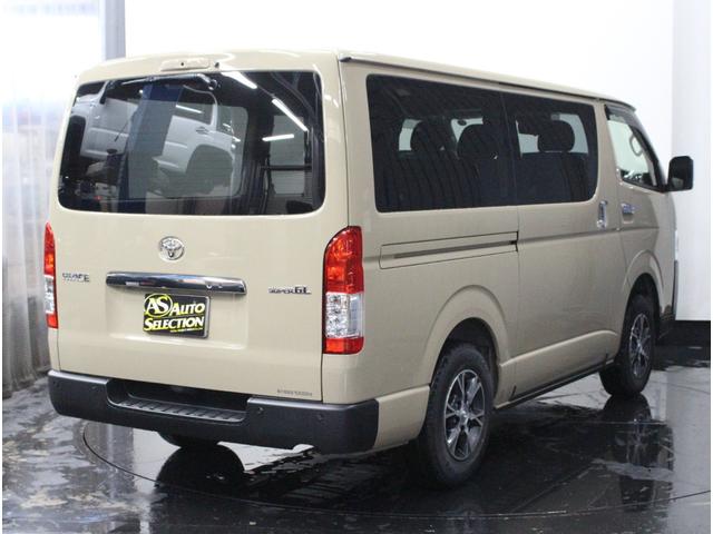 ハイエースバン ロングスーパーＧＬ　寒冷地仕様車♪デジタルインナーミラー♪両側パワースライドドア♪プッシュスタート♪スマートキー♪ＬＥＤライト♪全方位カメラ♪リアエアコン・ヒーター付き♪ＡＣ１００Ｖ♪クリアランスソナー♪２０ｔｈ記念車（8枚目）