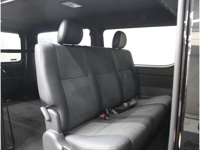 ハイエースバン 　２０ｔｈ記念車♪ディーゼルターボ♪全方位カメラ♪デジタルインナーミラー♪両側パワースライドドア♪プッシュスタート♪スマートキー♪ＬＥＤライト♪トヨタセーフティーセンス♪寒冷地仕様♪リヤヒータークーラー（13枚目）