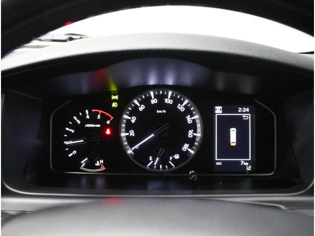 ハイエースバン 　２０ｔｈ記念車♪ディーゼルターボ♪全方位カメラ♪デジタルインナーミラー♪両側パワースライドドア♪プッシュスタート♪スマートキー♪ＬＥＤライト♪トヨタセーフティーセンス♪寒冷地仕様♪リヤヒータークーラー（31枚目）