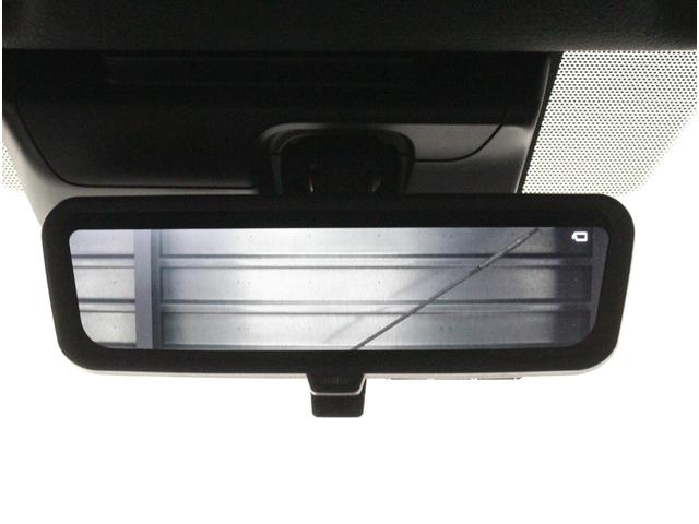 ハイエースバン 　寒冷地仕様♪ダークプライム専用パネル♪デジタルインナーミラー♪両側パワースライドドア♪プッシュスタート♪♪ＬＥＤライト♪２０ｔｈ記念車♪全方位カメラ♪リアエアコン・ヒーター付き♪ＡＣ１００Ｖ♪（24枚目）