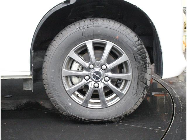 タウンエースバン 　トヨタセーフティーセンス♪Ｗエアバッグ♪リアヒーター付き♪横滑り防止装置♪パワーウィンドウ♪電動格納ミラー♪パナソニック製ナビ♪フルセグＴＶ♪アイドリングストップ♪リアフォグ♪デフロック♪バックモニタ（17枚目）