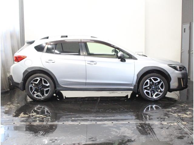 XV 2.0i-S アイサイト 衝突被害軽減ブレーキ♪純正ワイドナビ♪ブラインドスポットモニター♪ステアリング連動ヘッドランプ♪レーダクルーズコントロール♪ヒルディセントC♪バックモニター♪リアフォグ付♪電動パーキング♪(4枚目)