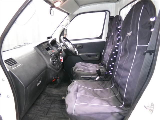 ライトエーストラック ＤＸ　４ＷＤ　オートマ　リフトアップ　フロントカメラ　ＫＩＮＧＳシートカバー　エアバッグ　ＡＢＳ　オートマ　センターデフロック　三方開き　４ナンバー　本州仕入（16枚目）