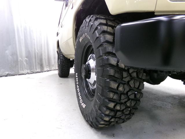 ランドクルーザープラド ＳＸ　ショートボディ　ディーゼルターボ　オートマ　全塗装ナロー　輸出ホイール　グッドリッチＭＴタイヤ　４ナンバー　クリスタルレンズ　タイベル交換済（38枚目）