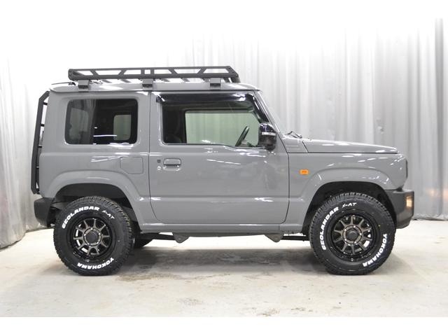 ジムニー XC 4WD LEDヘッドライト 新ジオランダーX-ATタイヤ 新マッドヴァンスAW シートヒーター キーレス ディスプレイオーディオ Bluetooth プッシュスタート ルーフキャリア リアラダー(5枚目)