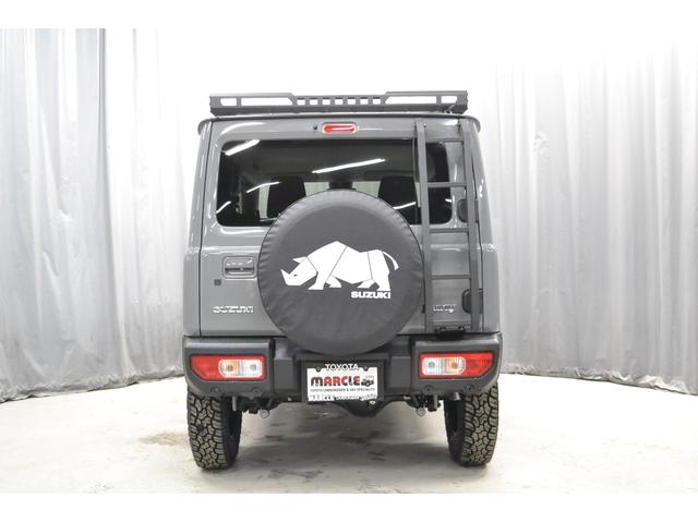 ジムニー XC 4WD LEDヘッドライト 新ジオランダーX-ATタイヤ 新マッドヴァンスAW シートヒーター キーレス ディスプレイオーディオ Bluetooth プッシュスタート ルーフキャリア リアラダー(11枚目)