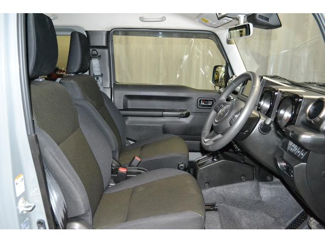 ジムニー XC 4WD LEDヘッドライト 新ジオランダーX-ATタイヤ 新マッドヴァンスAW シートヒーター キーレス ディスプレイオーディオ Bluetooth プッシュスタート ルーフキャリア リアラダー(14枚目)