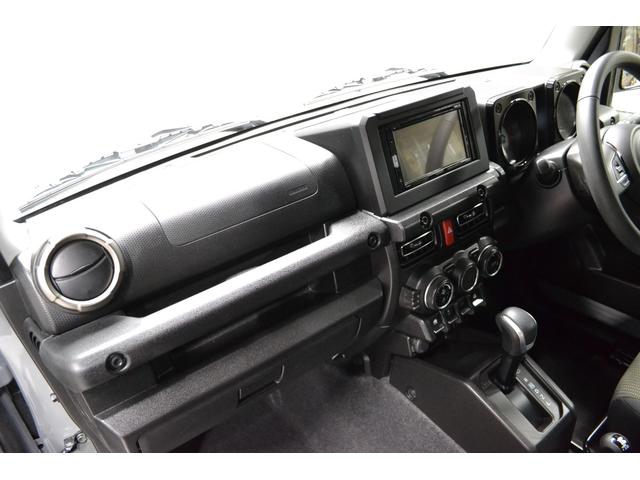 ジムニー XC 4WD LEDヘッドライト 新ジオランダーX-ATタイヤ 新マッドヴァンスAW シートヒーター キーレス ディスプレイオーディオ Bluetooth プッシュスタート ルーフキャリア リアラダー(21枚目)