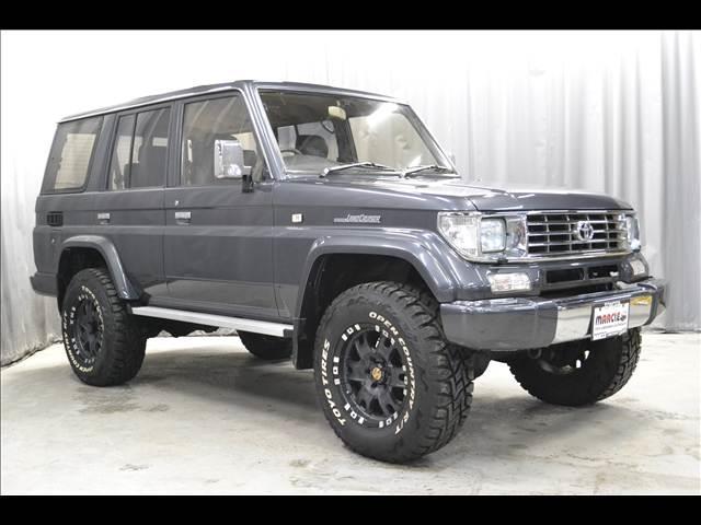 ランドクルーザープラド SXワイド ディーゼルターボ オートマ リフトアップ ワイドボディ オープンカントリーRTタイヤ ブラックシートカバー 地デジナビ ブルートゥース キーレス ETC リアヒーター 寒冷地 1ナンバー(4枚目)