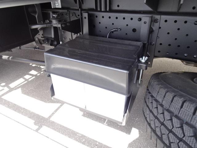 エルフトラック ファームダンプ　登録済み未使用　荷台内寸４１０×２０７×１２０　ＬＥＤテールランプ　４ＷＤ　シャーシ塩害ガード塗装済み（13枚目）