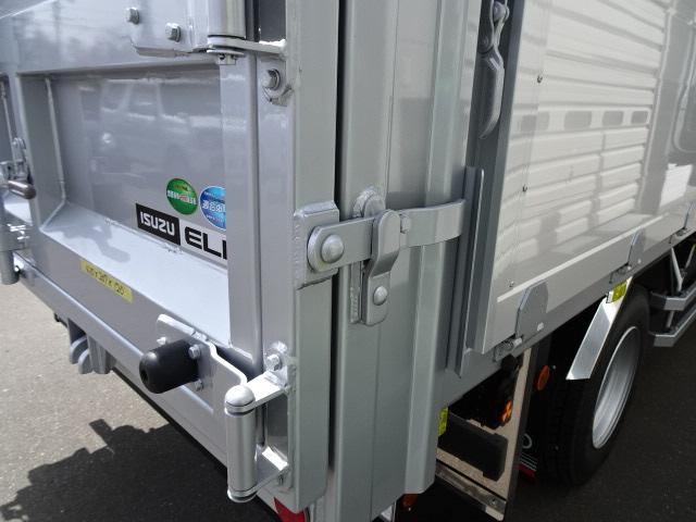 エルフトラック ファームダンプ　登録済み未使用　荷台内寸４１０×２０７×１２０　ＬＥＤテールランプ　４ＷＤ　シャーシ塩害ガード塗装済み（21枚目）