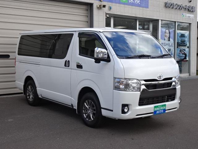 ハイエースバン スーパーＧＬ　ダークプライムＩＩ　☆４ＷＤ☆トヨタセーフティーセンス☆ディーゼル☆２バッテリー☆純正フルセグナビ☆バックカメラ☆デジタルインナーミラー☆ＥＴＣ☆オートマチックハイビーム☆ＶＳＣ☆リヤヒーター☆ドラレコ前後☆寒冷地仕様（3枚目）