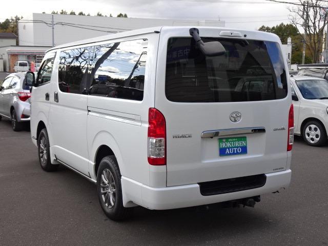 ハイエースバン スーパーＧＬ　ダークプライムＩＩ　☆４ＷＤ☆トヨタセーフティーセンス☆ディーゼル☆２バッテリー☆純正フルセグナビ☆バックカメラ☆デジタルインナーミラー☆ＥＴＣ☆オートマチックハイビーム☆ＶＳＣ☆リヤヒーター☆ドラレコ前後☆寒冷地仕様（7枚目）