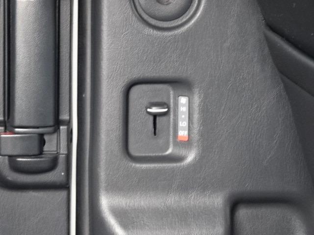 ハイエースバン スーパーＧＬ　ダークプライムＩＩ　☆４ＷＤ☆トヨタセーフティーセンス☆ディーゼル☆２バッテリー☆純正フルセグナビ☆バックカメラ☆デジタルインナーミラー☆ＥＴＣ☆オートマチックハイビーム☆ＶＳＣ☆リヤヒーター☆ドラレコ前後☆寒冷地仕様（43枚目）