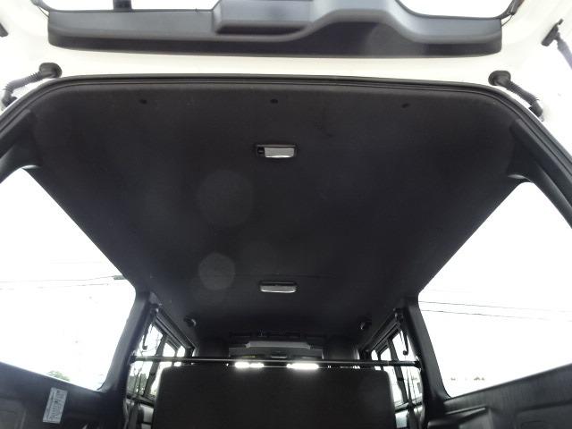 ハイエースバン スーパーＧＬ　ダークプライムＩＩ　☆４ＷＤ☆トヨタセーフティーセンス☆ディーゼル☆２バッテリー☆純正フルセグナビ☆バックカメラ☆デジタルインナーミラー☆ＥＴＣ☆オートマチックハイビーム☆ＶＳＣ☆リヤヒーター☆ドラレコ前後☆寒冷地仕様（45枚目）