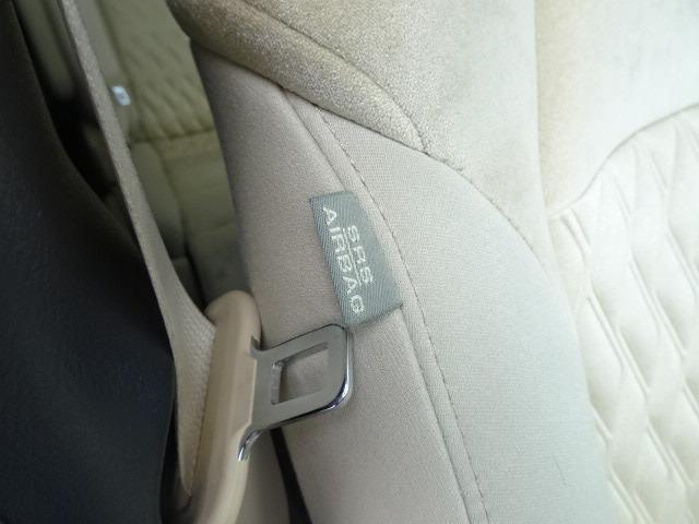 アルファードハイブリッド Ｘ　☆４ＷＤ☆７人乗り☆トヨタセーフティーセンス☆両側パワースライドドア☆バックガイドモニター☆ＶＳＣ☆クルーズコントロール☆ＥＴＣ☆ワイパーデアイサー☆ドライブレコーダー☆ＬＥＤヘッドランプ（36枚目）