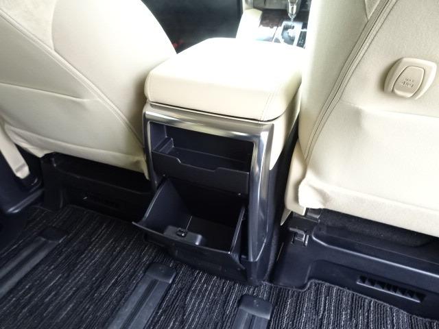 アルファードハイブリッド Ｘ　☆４ＷＤ☆７人乗り☆トヨタセーフティーセンス☆両側パワースライドドア☆バックガイドモニター☆ＶＳＣ☆クルーズコントロール☆ＥＴＣ☆ワイパーデアイサー☆ドライブレコーダー☆ＬＥＤヘッドランプ（48枚目）