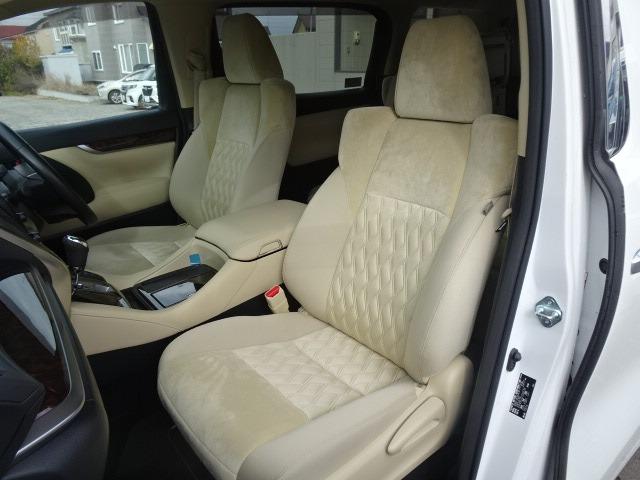 アルファードハイブリッド Ｘ　☆４ＷＤ☆７人乗り☆トヨタセーフティーセンス☆両側パワースライドドア☆バックガイドモニター☆ＶＳＣ☆クルーズコントロール☆ＥＴＣ☆ワイパーデアイサー☆ドライブレコーダー☆ＬＥＤヘッドランプ（57枚目）