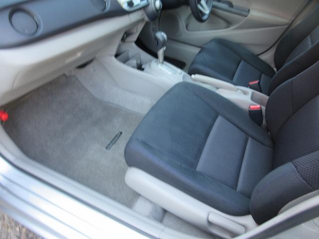 インサイト G 事故歴無 33000Km キーレス CD タイミングチェーン ハイブリッド車両 車検(2年)付 保証付(24枚目)