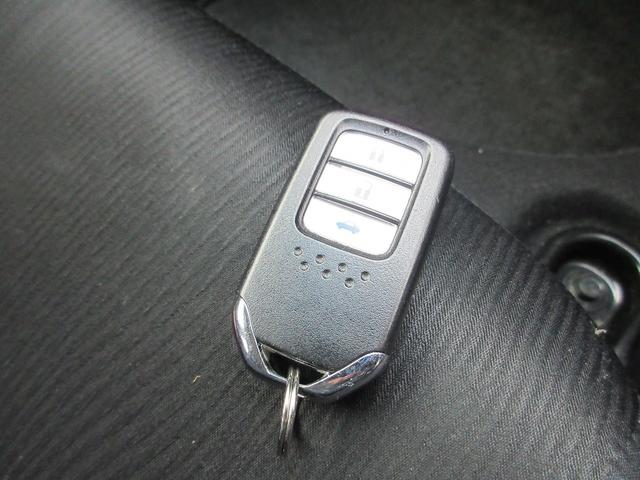 低燃費なハイブリッド４ＷＤ☆１５００ｃｃのコンパクトサイズ