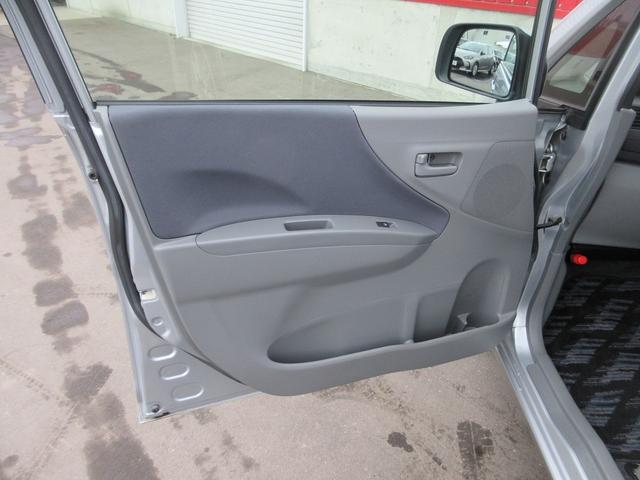 ムーヴ Ｘ　４ＷＤ　４７０００Ｋｍ　事故歴無　ナビ　ワンセグＴＶ　ＤＶＤ視聴　ＣＤ録音　エンジンスターター　車検（２年）付　保証付（20枚目）