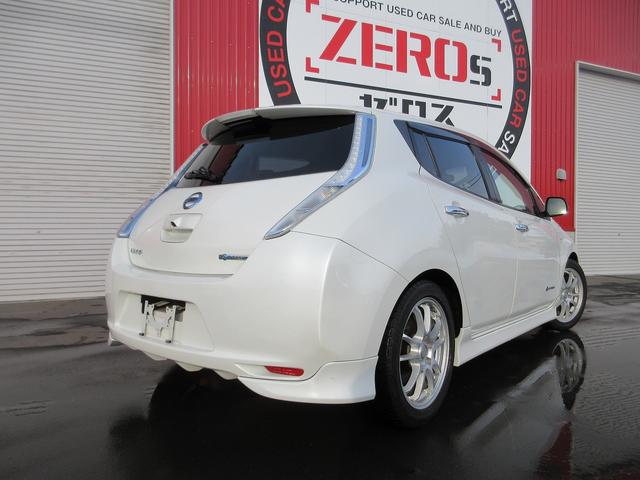 リーフ Ｘ　事故歴無　１１セグメント　２４０００Ｋｍ　ナビ　アラウンドビューモニター　フルセグＴＶ　シートヒーター　ステアリングヒーター　クルーズコントロール　ＬＥＤライト　車検（２年）付　現状販売（3枚目）