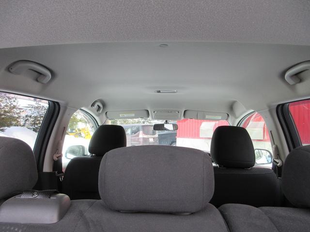 リーフ Ｘ　事故歴無　１１セグメント　２４０００Ｋｍ　ナビ　アラウンドビューモニター　フルセグＴＶ　シートヒーター　ステアリングヒーター　クルーズコントロール　ＬＥＤライト　車検（２年）付　現状販売（30枚目）