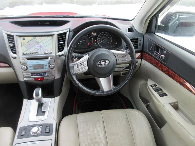 ������̗����\�ł������H�A�Ϗ��q�A�k���A����A�D�y�͂P�W�O�O�O�~�`�i�ŕʁj�����فA�t���A�����͂R�R�O�O�O�~�`�i�ŕʁj��