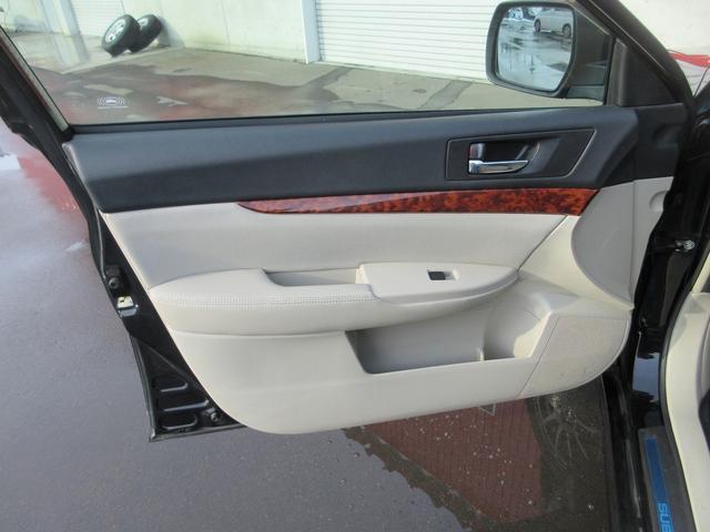 ���ÎԂ͂P�_���ł��A���i�A�����A�N���A�����A�F�A�ԗ���ԓ������ԗ��͂������܂���̂ŋC�ɂȂ�ԗ��͂܂����d�b���̓��[���ɂĂ����k���������B�s�d�k�O�P�T�T�|�U�U�|�S�U�U�S