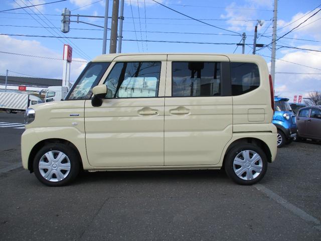 スペーシア ハイブリッドＧ　スマートキー　プッシュスタート　両側スライドドア　ＬＥＤライト　スズキセーフティーサポート　シートヒーター　オートエアコン　　アイドリングストップ　届出済使用車（8枚目）