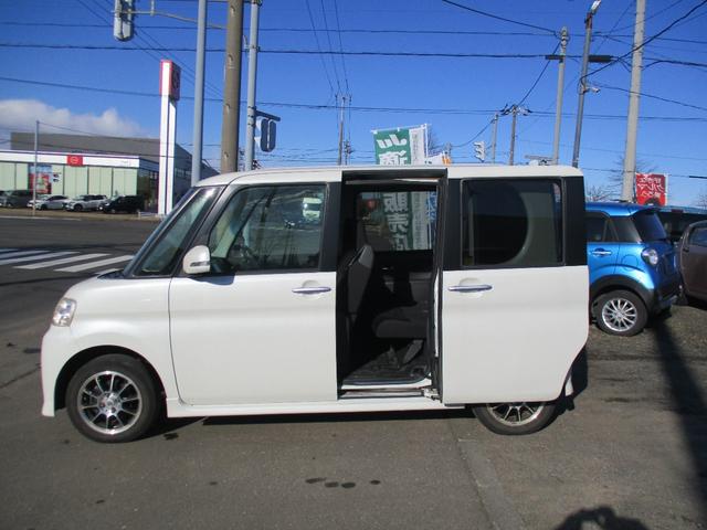 タント Ｇスペシャル　４ＷＤ　スマートキー　社外アルミホイール　左側パワースライドドア　エコアイドル　電格ミラー（9枚目）
