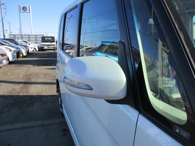 タント Ｇスペシャル　４ＷＤ　スマートキー　社外アルミホイール　左側パワースライドドア　エコアイドル　電格ミラー（11枚目）