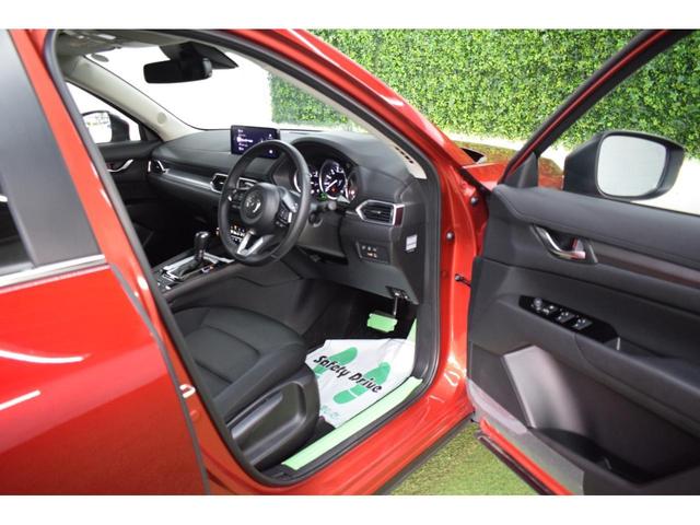 ＣＸ－５ ＸＤ　スマートエディション　１０型マツダコネクト　全方位カメラ　３６０°カメラ　オートＬＥＤ　レーダークルーズコントロール　ＬＥＤ　ＬＫＡ　ＴＶ　ドライブレコーダー　寒冷地仕様　４ＷＤ　横滑り防止装置　ＵＳＢ　キーフリー　ＥＴＣ（15枚目）